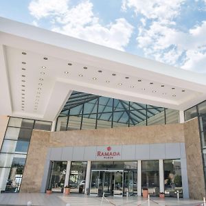 Ramada Plaza By Wyndham Thraki